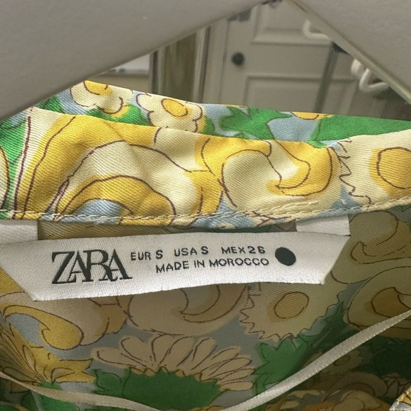 Zara Green and Yellow Patterned Long Sleeve Dress SMALL - Picture 2 of 5